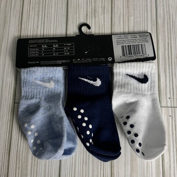 Nike Kids  Variety Non Slip  Multi-color Athletic  Socks Sz 12-24 - Picture 1 of 11